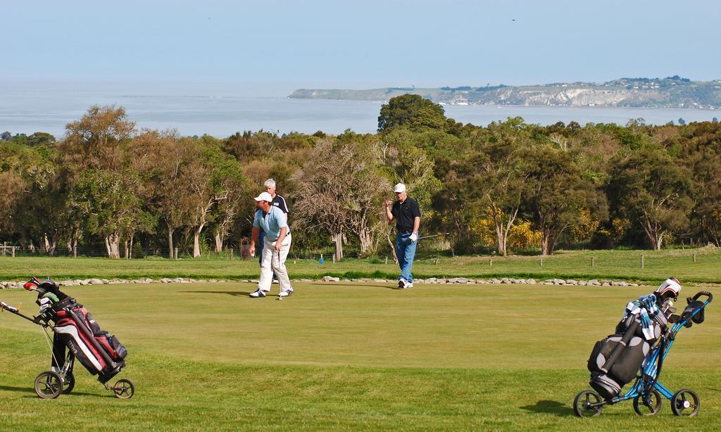 Koura Bay Golf Resort Кайкоура Екстер'єр фото