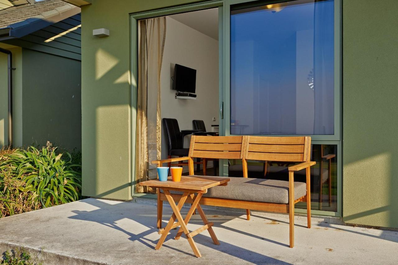 Koura Bay Golf Resort Кайкоура Екстер'єр фото